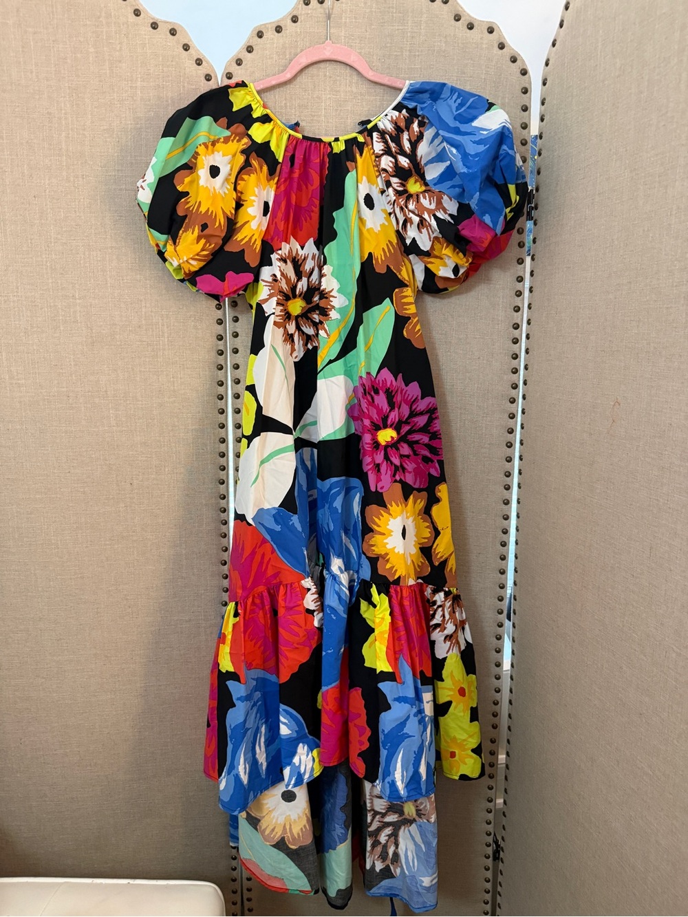 Bold Floral Puff-Sleeve Maxi Dress - Black Multi